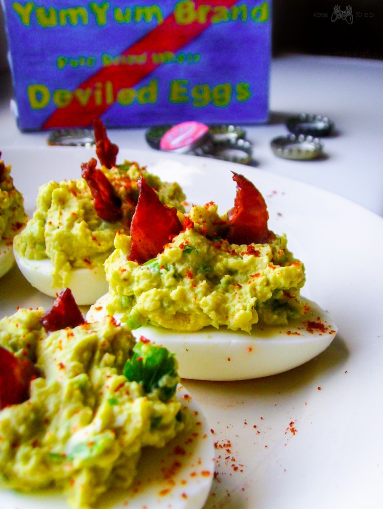 YumYum DEVILED EGGS - FALLOUT - jajka faszerowane awokado z bekonem m