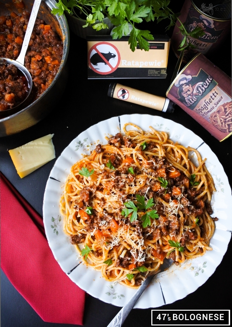 Spaghetti Bolognese Hitman episode 2 Sapienza makaronz sosem mięsnym na winie